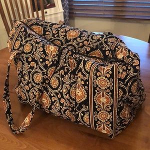Vera Bradley Duffel Like New! Barely Used